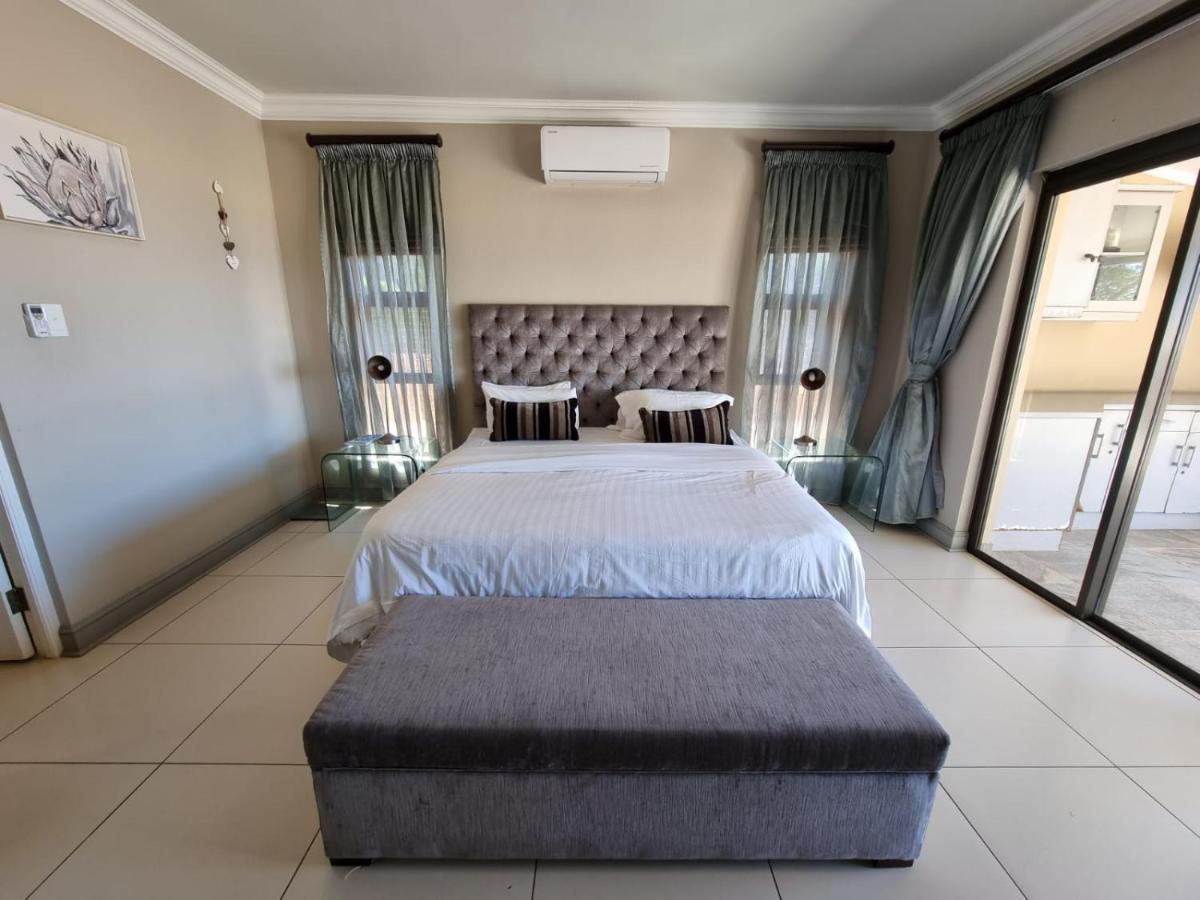 Relax Inn Баллито Экстерьер фото