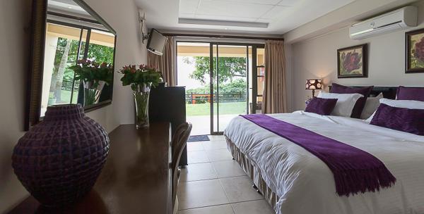 Relax Inn Баллито Экстерьер фото